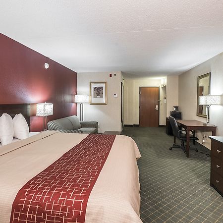Red Roof Inn Hartford- New Britain Buitenkant foto