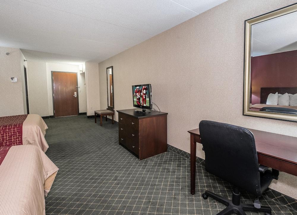 Red Roof Inn Hartford- New Britain Buitenkant foto