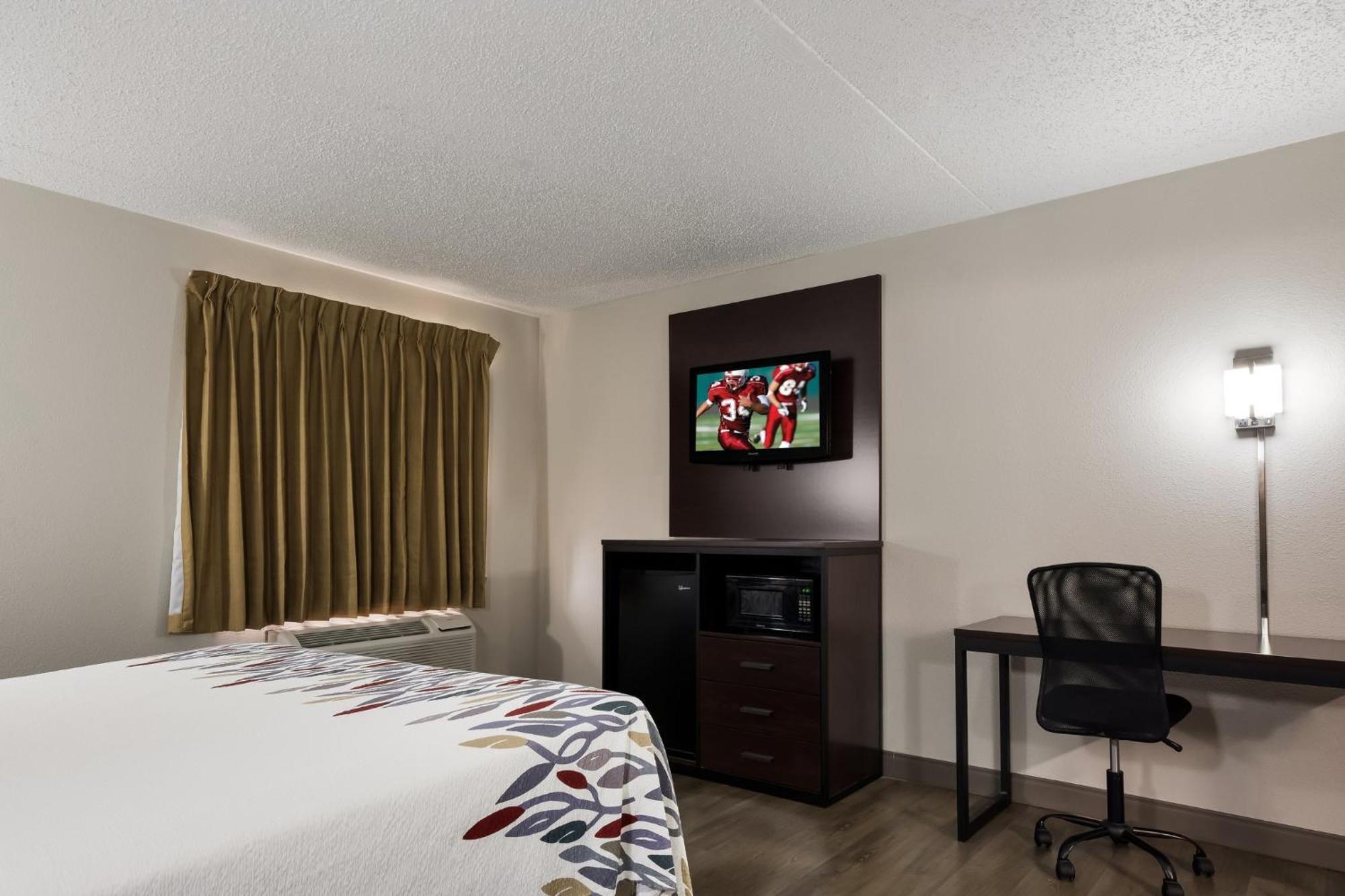 Red Roof Inn Hartford- New Britain Buitenkant foto