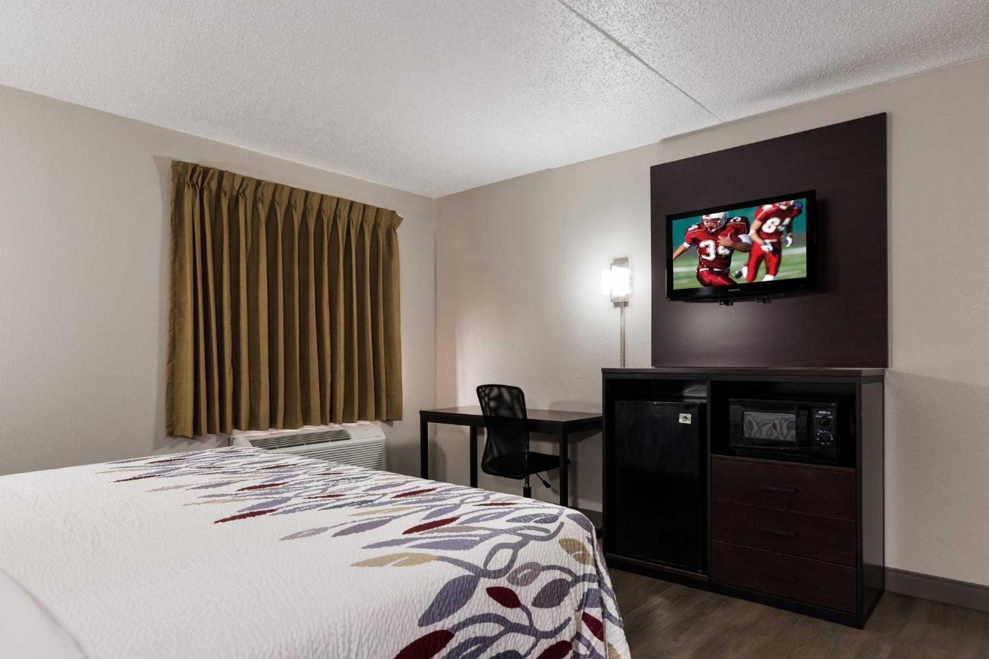 Red Roof Inn Hartford- New Britain Buitenkant foto